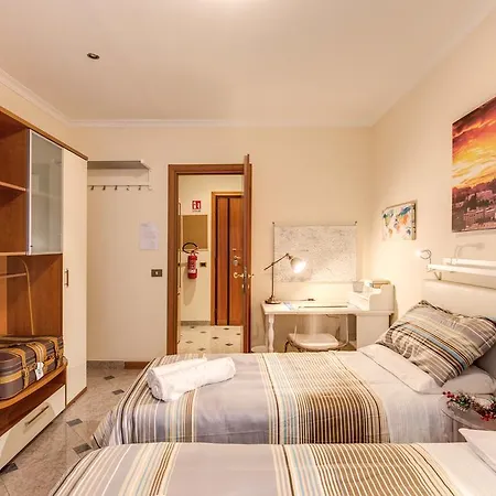 Residenza Amoroma Дом отдыха Рим